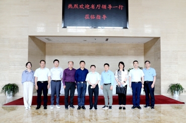 省人力社保厅二级巡视员陈荣华一行莅临雅博app官方入口调研人才工作