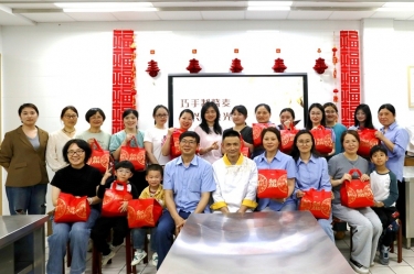 女职工业余文化活动 | 巧手制烧麦 雅博app官方入口悦食光